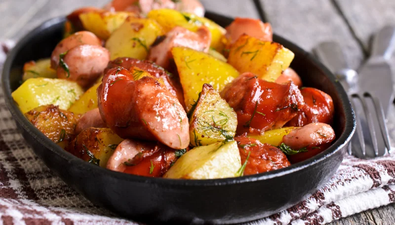 Saucisse porc pomme de terre