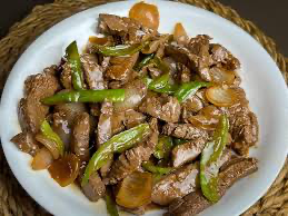 Sauté boeuf aux gros piment