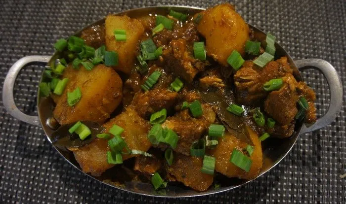 Poitrine de porc aux pommes de terre